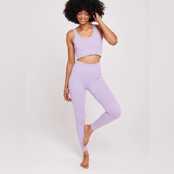 Spiritual Gangster Pants - NWT SPIRITUAL GANGSTER LOVE
SCULPT 7/8 SEAMLESS
LEGGING - Sold Out Color